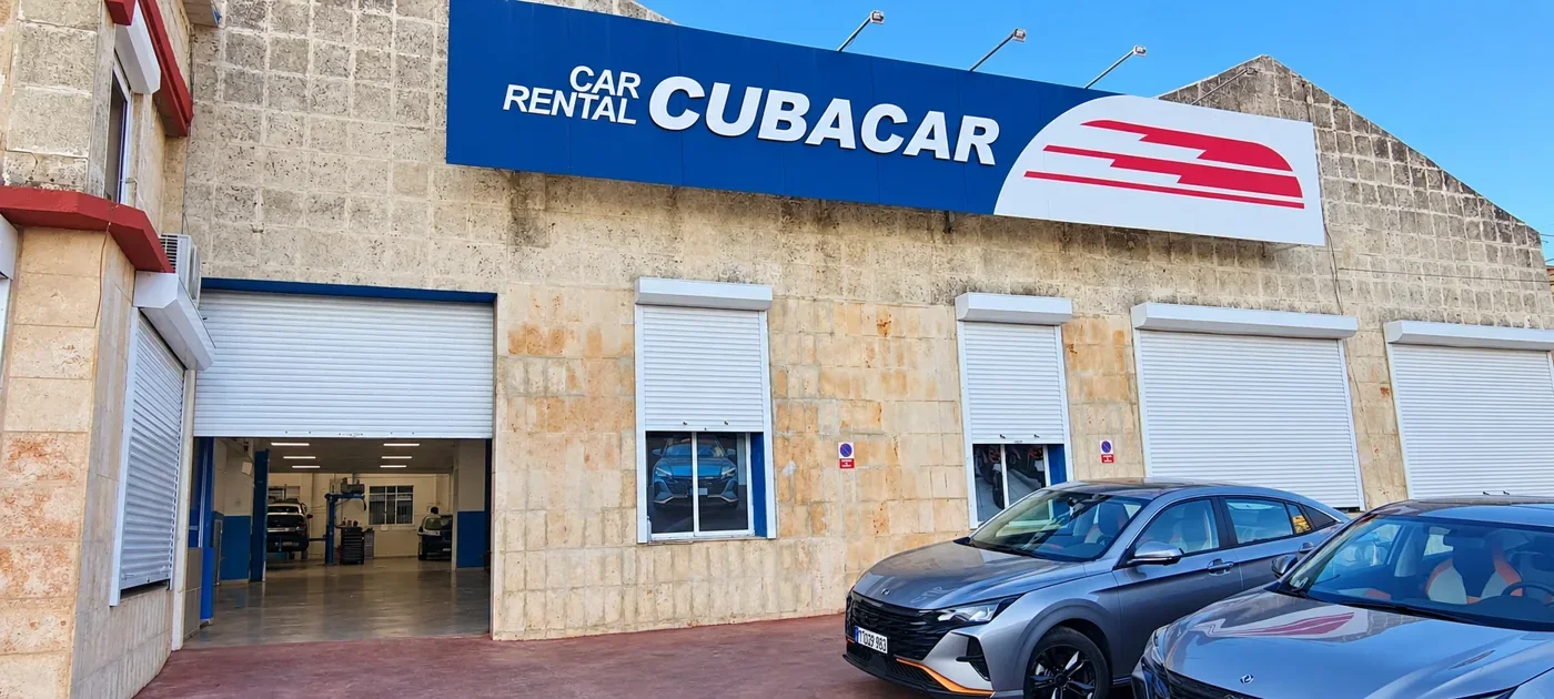 Fachada de las oficinas de Cubacar.
